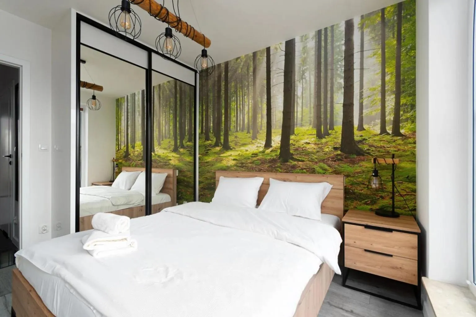 Komfortowy Apartament Z Balkonem I Parkingiem Wroclaw Apartment