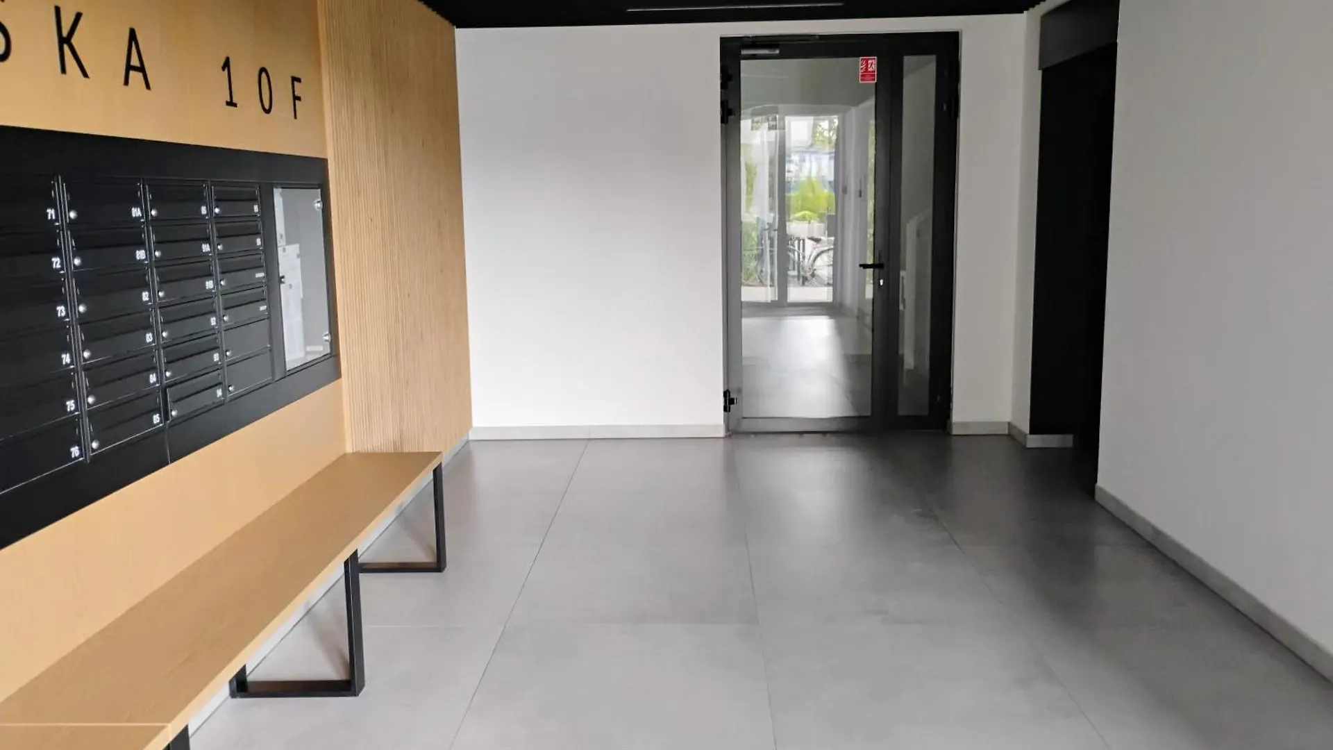 Komfortowy Apartament Z Balkonem I Parkingiem Wroclaw 0*,  Poland