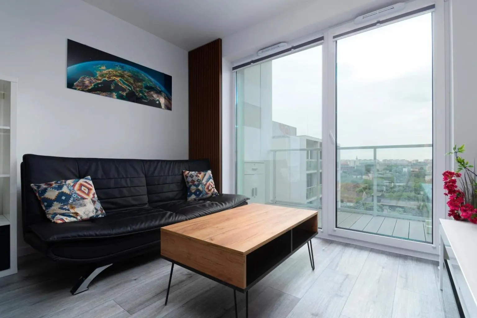 Komfortowy Apartament Z Balkonem I Parkingiem Wrocław 0*,  Polen